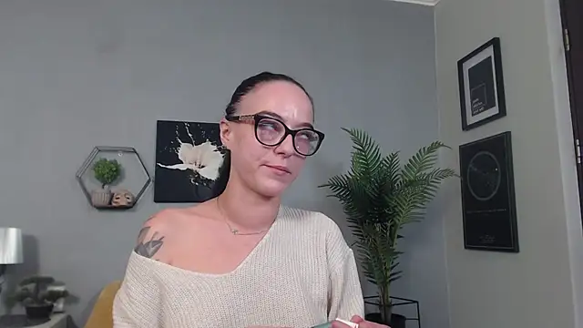 IzabelllNoir online show from March 2026 10:01:02 AM