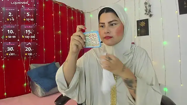 AishaAmin  online show from May 2026 12:33:01 PM