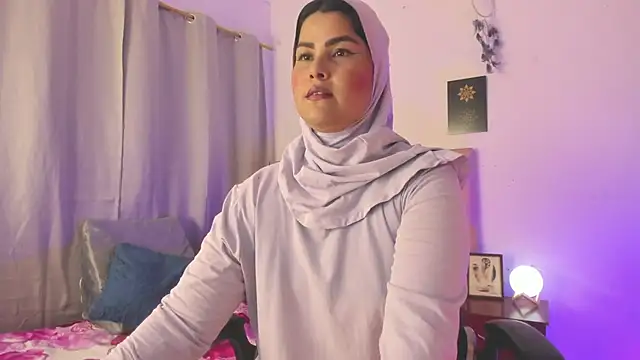 AishaAmin  online show from June 2026 12:28:01 PM