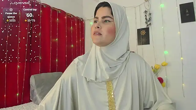 AishaAmin  online show from May 2026 12:13:02 PM