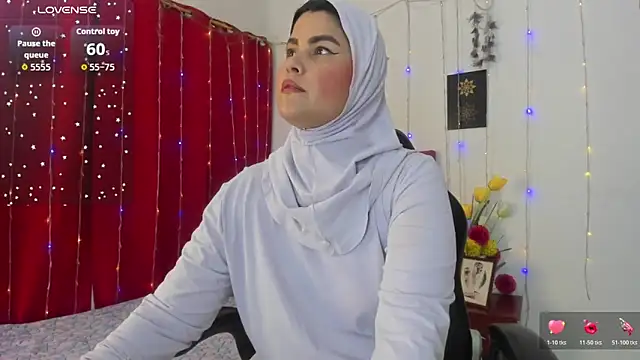 AishaAmin  online show from April 2026 12:12:01 PM