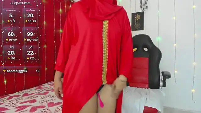 AishaAmin  online show from April 2026 01:41:01 PM