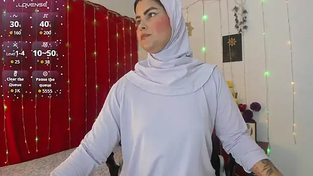 AishaAmin  online show from April 2026 12:12:01 PM