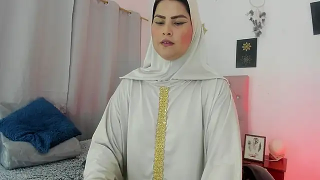 AishaAmin  online show from June 2026 12:10:02 PM