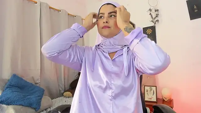 AishaAmin  online show from July 2026 12:14:02 PM