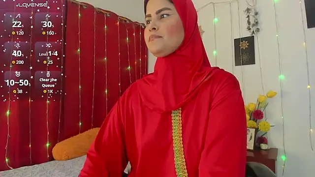 AishaAmin  online show from April 2026 12:14:02 PM