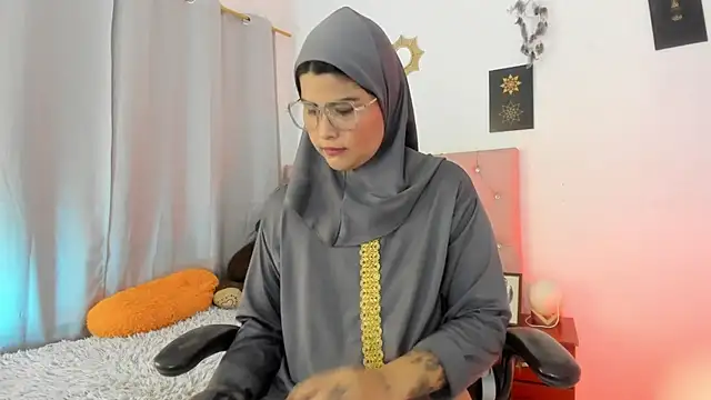 AishaAmin  online show from July 2026 12:34:01 PM