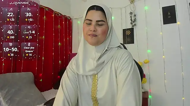 AishaAmin  online show from May 2026 12:17:01 PM