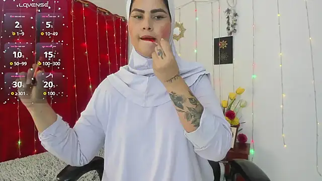 AishaAmin  online show from April 2026 12:29:02 PM