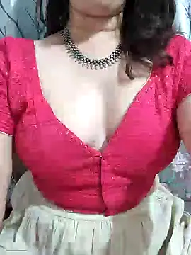 Brown Maxi online show from December 2024 05:33:02 PM