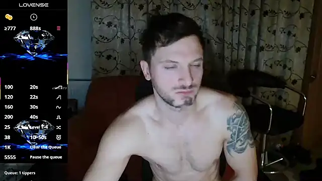 cuple hoot  online show from October 2025 03:27:01 AM