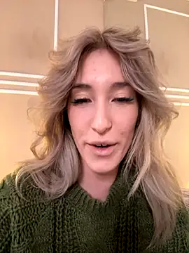 SerenaBennet online show from November 2025 01:38:01 PM