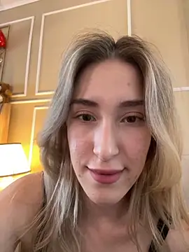 SerenaBennet online show from October 2025 10:23:02 AM