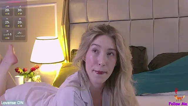 SerenaBennet online show from February 2026 12:48:01 PM