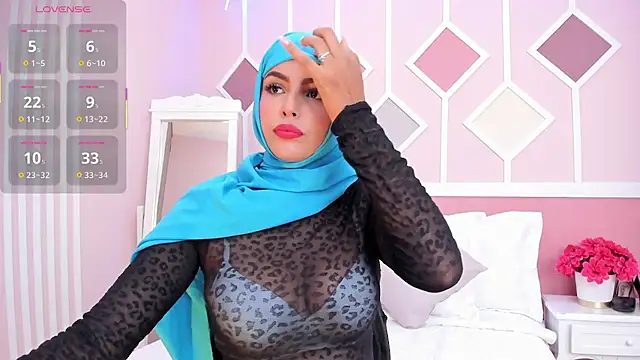 Lea nahid online show from February 2026 07:03:01 PM