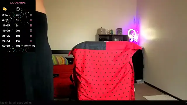 Snapshot of YourDreamLoverr chatting on November 2025 01:10:02 AM YourDreamLoverr online show from November 2025 01:10:02 AM