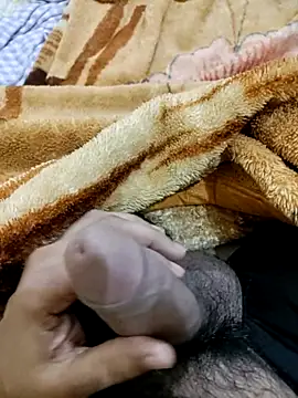 mrmukesh007 online show from December 2025 05:40:01 PM