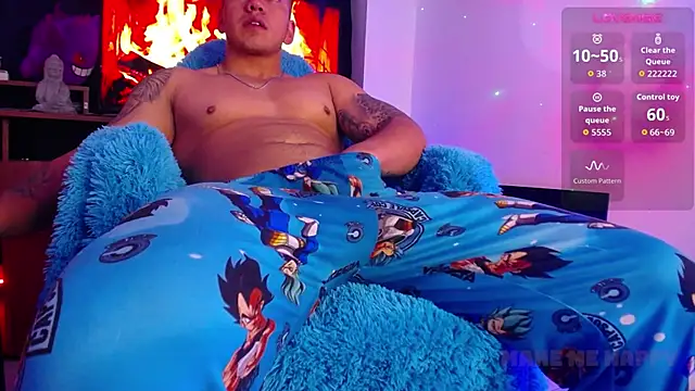 Snapshot of Marc__Waatson chatting on December 2025 07:02:02 AM Marc Waatson online show from December 2025 07:02:02 AM