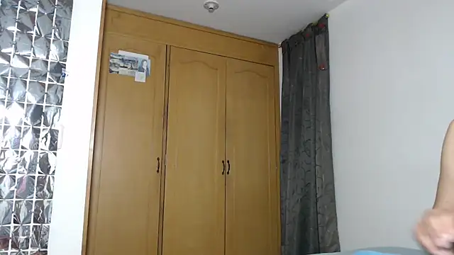 Sharickleon11 online show from October 2025 12:36:01 AM