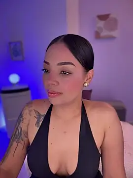 Snapshot of Sara_LipsX chatting on May 2026 02:48:02 AM Sara LipsX online show from May 2026 02:48:02 AM