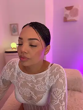 Sara LipsX online show from February 2026 03:09:02 AM