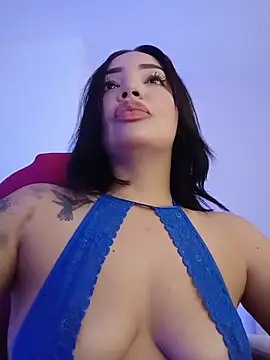 Sara LipsX online show from November 2025 03:32:02 AM