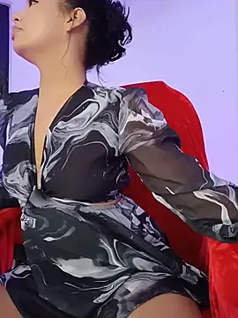 Sara LipsX online show from November 2025 02:45:02 AM