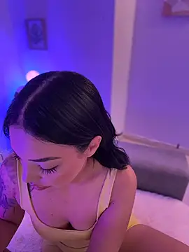 Sara LipsX online show from January 2026 01:42:02 AM