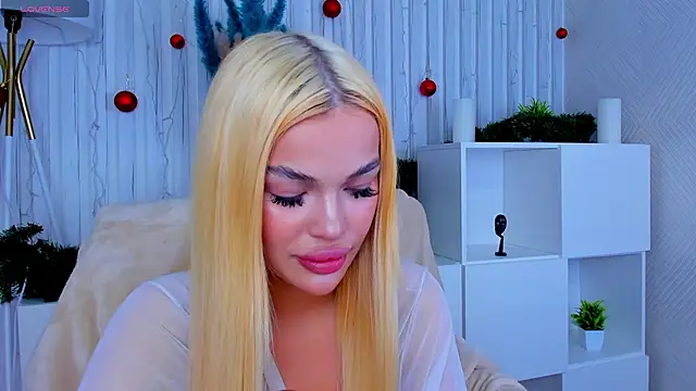 Angel Sapphire  online show from January 2025 09:19:01 AM