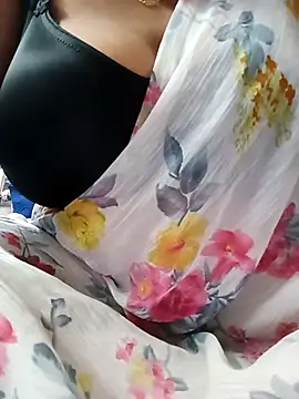 Snapshot of Rexx05@xh chatting on February 2026 02:18:02 AM Rexx05xh online show from February 2026 02:18:02 AM