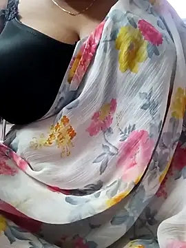 Snapshot of Rexx05@xh chatting on February 2026 02:00:02 AM Rexx05xh online show from February 2026 02:00:02 AM