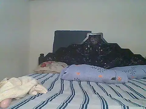 Snapshot of sweetymummy chatting on May 2026 02:47:01 AM sweetymummy online show from May 2026 02:47:01 AM