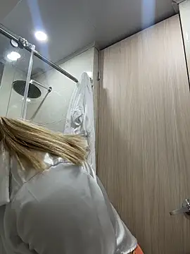 AtheneaRossi online show from March 2026 09:18:02 AM