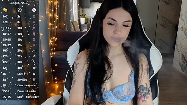 Snapshot of Mary___Moore chatting on February 2025 09:50:02 AM Mary Moore online show from February 2025 09:50:02 AM