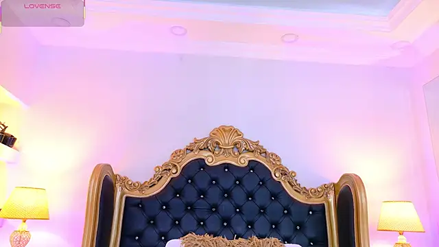 AdelinaVans online show from February 2026 11:32:01 AM