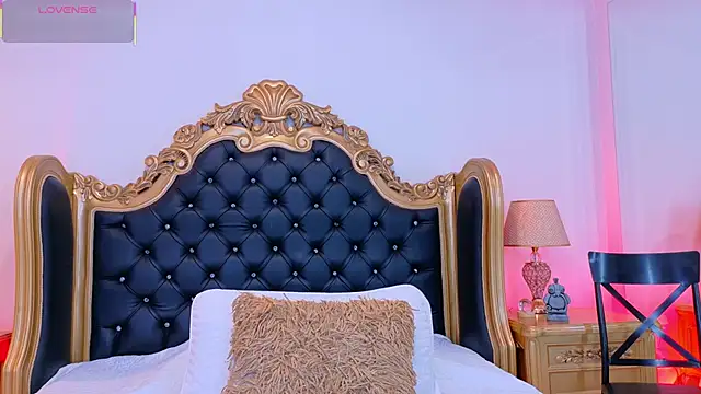 AdelinaVans online show from November 2025 11:38:02 AM