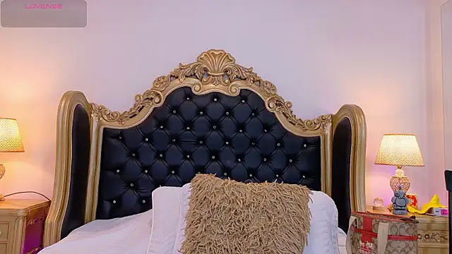 AdelinaVans online show from March 2026 11:36:02 AM