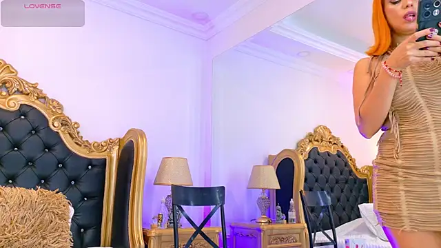 AdelinaVans online show from February 2026 11:32:01 AM