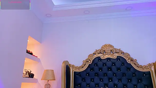 AdelinaVans online show from November 2025 11:26:01 AM