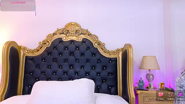 AdelinaVans online show from April 2026 11:38:01 AM