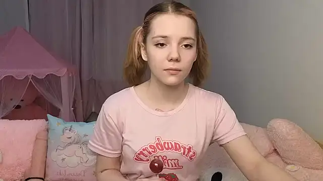 PrincessLittleKiki online show from February 2026 05:12:02 PM