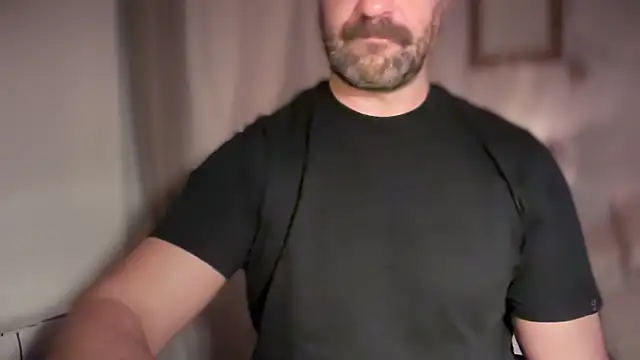 Mr Beef online show from December 2025 05:50:02 PM