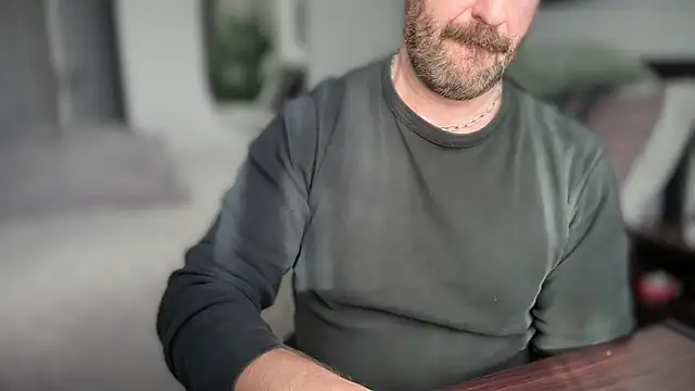 Mr Beef online show from February 2026 01:46:02 PM