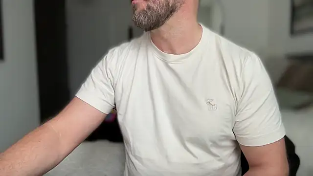 Mr Beef online show from February 2026 11:41:01 AM