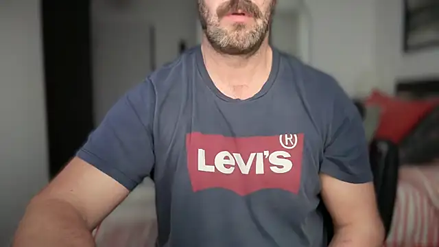Mr Beef online show from October 2025 04:43:01 PM