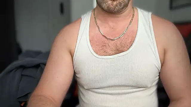 Snapshot of Mr_Beef chatting on November 2025 01:26:02 PM Mr Beef online show from November 2025 01:26:02 PM