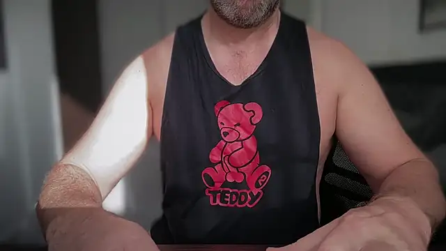 Snapshot of Mr_Beef chatting on November 2025 10:20:01 AM Mr Beef online show from November 2025 10:20:01 AM