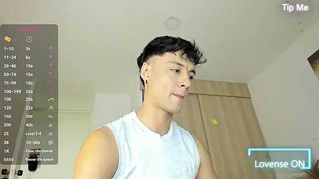 Snapshot of Sebastian-Dash chatting on November 2025 11:05:01 PM Sebastian-Dash online show from November 2025 11:05:01 PM