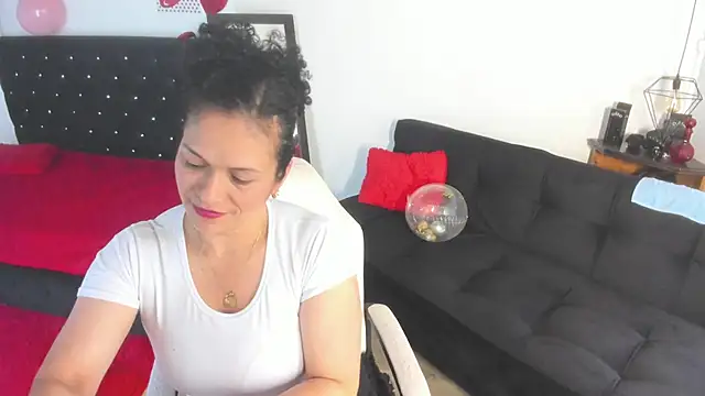 Snapshot of Aliciia_cute1 chatting on June 2026 09:15:01 PM Aliciia cute1 online show from June 2026 09:15:01 PM