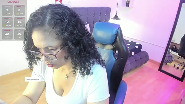 Aliciia cute1 online show from November 2025 10:10:02 PM